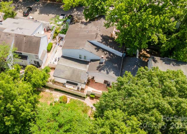 Property at 7129 Stonington Ln, Charlotte, NC 28227, 3 beds, 2 baths
