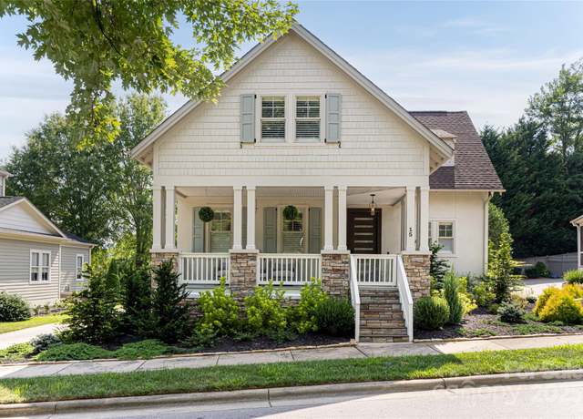 Property at 15 Dayflower Dr, Asheville, NC 28803, 4 beds, 2.5 baths