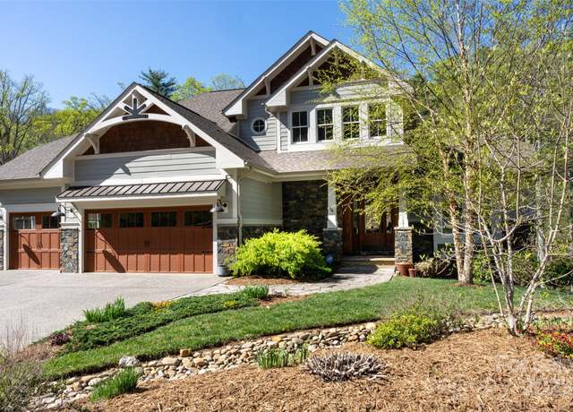 Property at 14 Twinflower Trl, Asheville, NC 28804, 4 beds, 4.5 baths