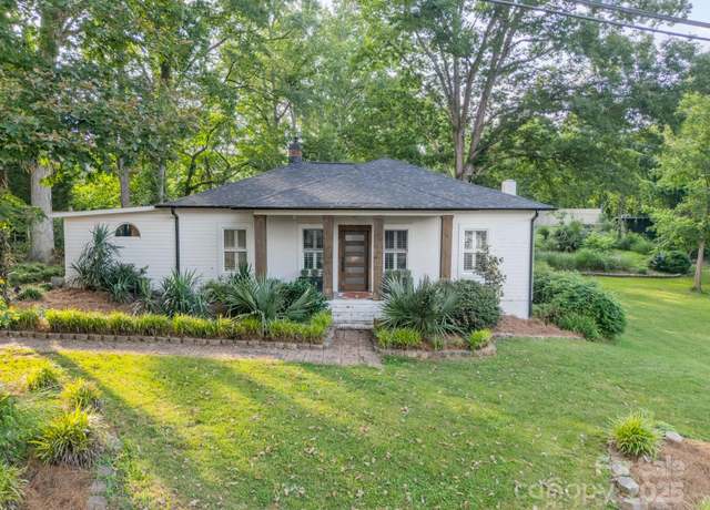 Property at 7901 Bud Henderson Rd, Huntersville, NC 28078, 3 beds, 2 baths