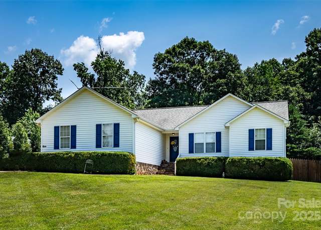 Property at 958 Hillard Ln, Lincolnton, NC 28092, 3 beds, 2 baths