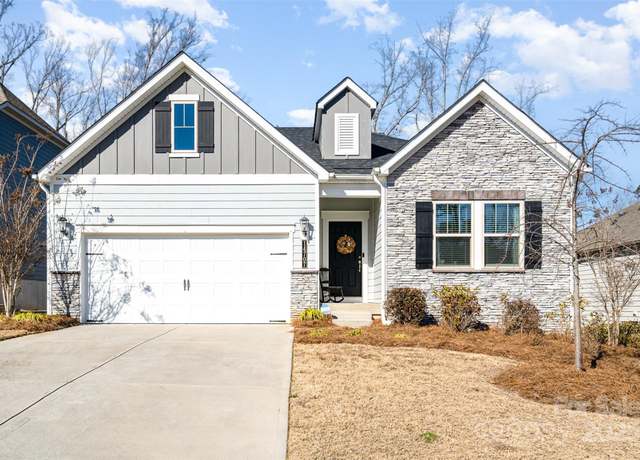 Property at 14707 Batteliere Dr, Charlotte, NC 28278, 4 beds, 3 baths