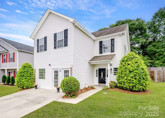Property at 908 Sundance Dr, Gastonia, NC 28054, 5 beds, 2.5 baths