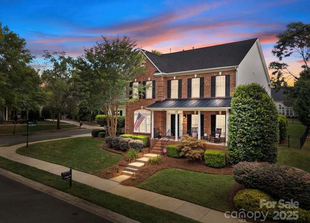 Property at 6703 Garden Hill Dr, Huntersville, NC 28078, 4 beds, 3.5 baths