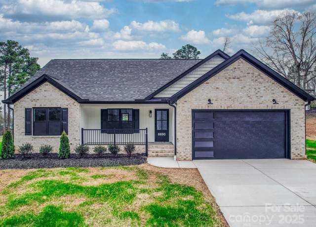 Property at 8690 Crestwood Dr, Mount Pleasant, NC 28124, 3 beds, 2 baths