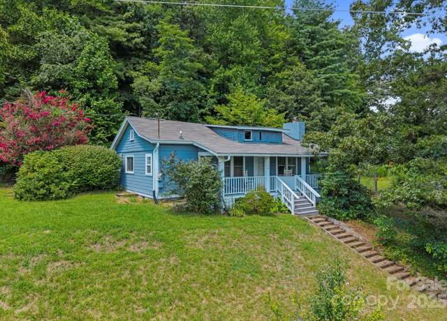 Property at 1540 Pisgah Hwy, Candler, NC 28715, 3 beds, 1 bath