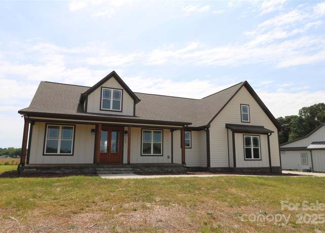 Property at 1405 Coppergate Dr, Salisbury, NC 28147, 3 beds, 3 baths