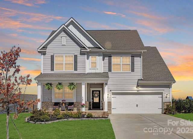 Property at 3013 Whipcord Dr, Waxhaw, NC 28173, 4 beds, 3 baths