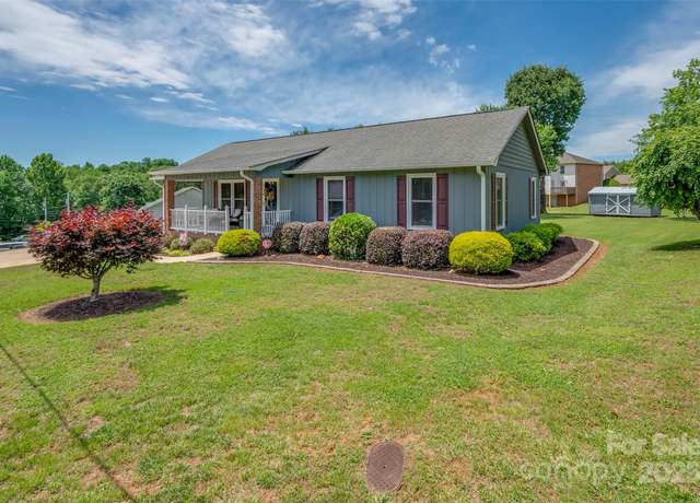 Property at 136 Coventry Ln, Forest City, NC 28043, 4 beds, 3 baths
