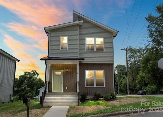 Property at 439 W Norment Ave, Gastonia, NC 28052, 3 beds, 2 baths