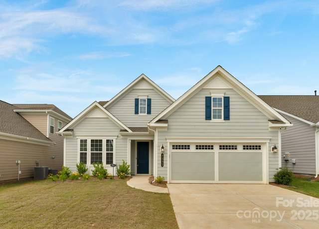 Property at 7332 Jolly Brook Dr, Charlotte, NC 28215, 3 beds, 3 baths