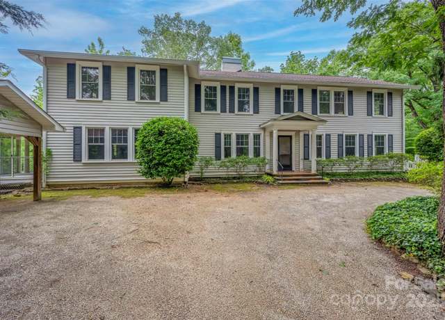 Property at 93 Villa Barbara Ln, Tryon, NC 28782, 5 beds, 4.5 baths