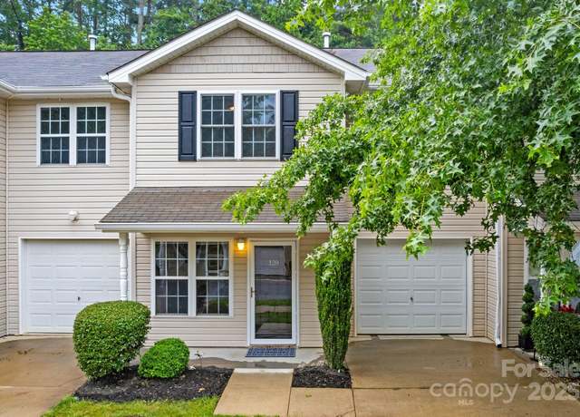 Property at 120 Alpine Ridge Dr, Asheville, NC 28803, 3 beds, 2.5 baths