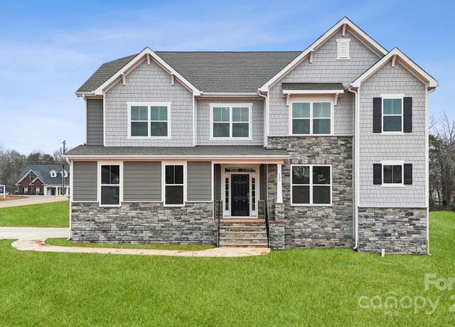 Property at 133 Jentri Way, Mooresville, NC 28115, 4 beds, 3.5 baths