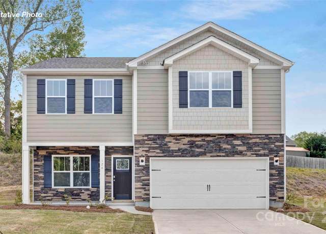 Property at 11135 Cardinal Creek Ave, Charlotte, NC 28215, 4 beds, 2.5 baths