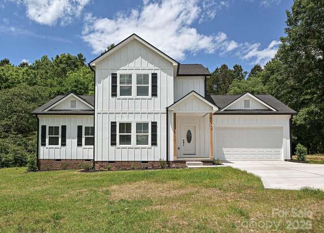 Property at 240 Doster Rd, Lancaster, SC 29720, 3 beds, 2 baths