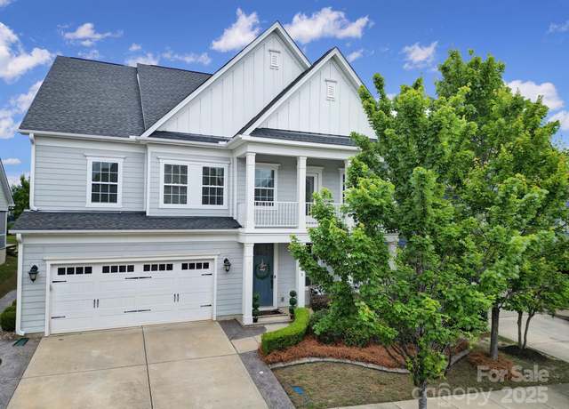 Property at 295 Helton Ln, Fort Mill, SC 29708, 5 beds, 4 baths