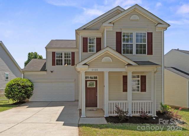 Property at 6135 Raisin Tree Ln, Charlotte, NC 28215, 4 beds, 2.5 baths