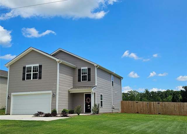 Property at 1026 Baileys Chapel Rd, Advance, NC 27006, 3 beds, 2.5 baths