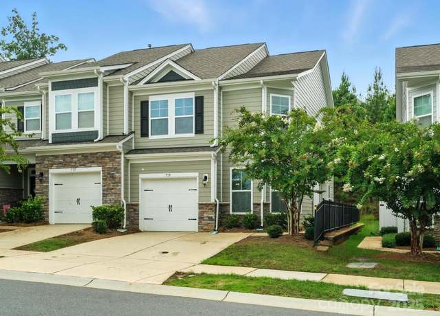 Property at 719 Little Bluestem Dr, Clover, SC 29710, 3 beds, 2.5 baths