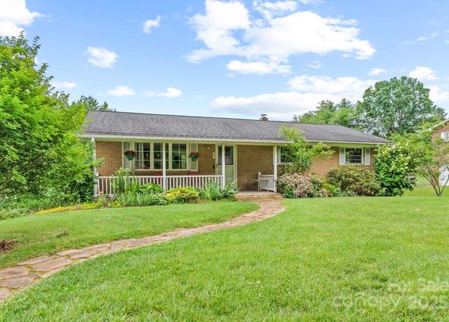 Property at 27 Dixon Ter, Candler, NC 28715, 3 beds, 3 baths