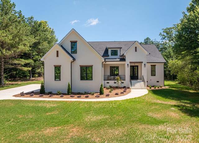 Property at 1062 Sage Pine Cir, Clover, SC 29710, 4 beds, 3 baths