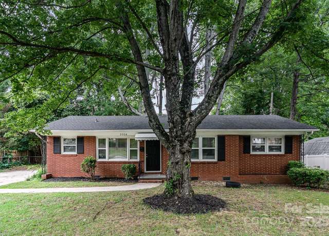Property at 2314 Westerly Hills Dr, Charlotte, NC 28208, 3 beds, 1.5 baths