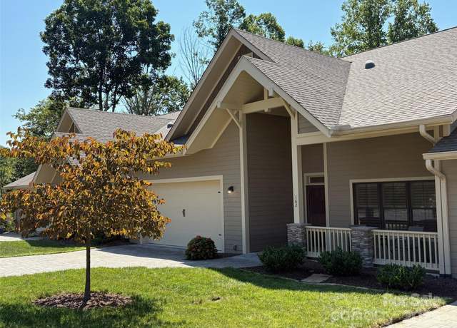 Property at 162 Copper Valley Ln, Hendersonville, NC 28739, 2 beds, 2 baths