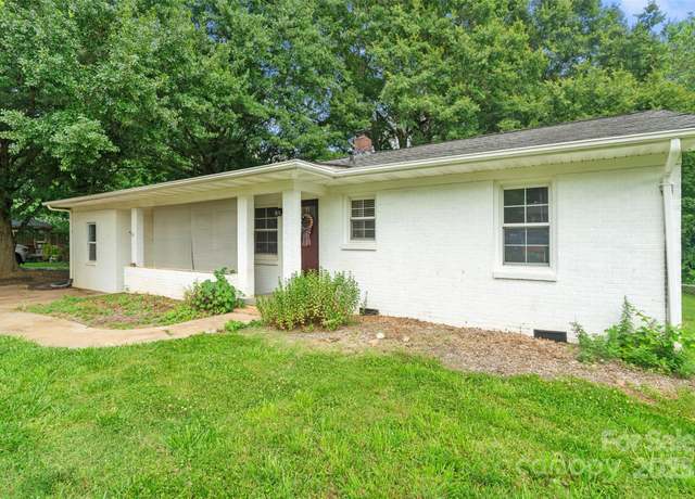 Property at 2131 Lee St, Gastonia, NC 28054, 4 beds, 2 baths
