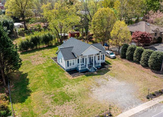 Property at 605 US 70 Hwy W, Hildebran, NC 28637, 4 beds, 2 baths