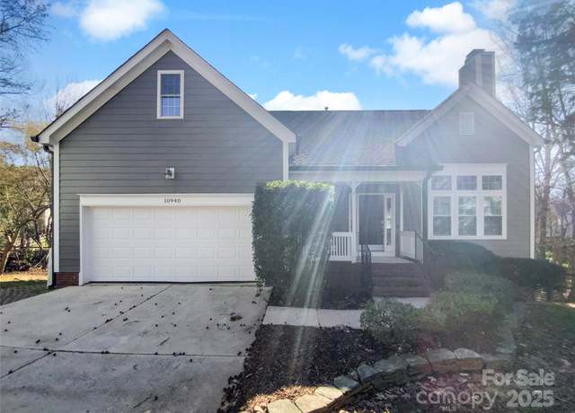 Property at 10940 Wild Dove Ln, Charlotte, NC 28277, 5 beds, 3.5 baths