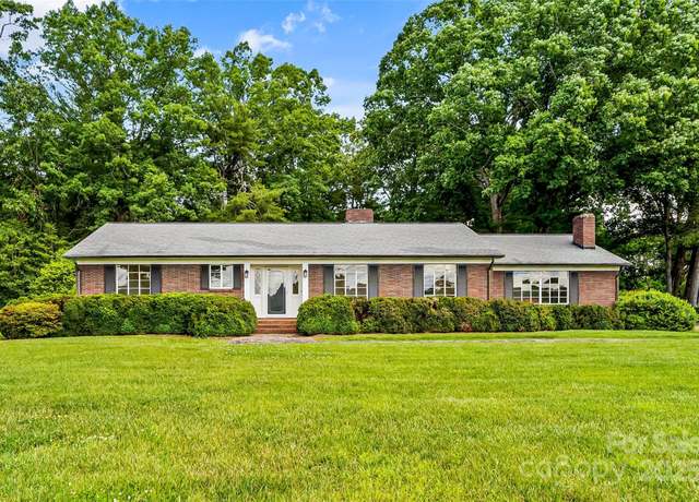 Property at 0 Pinewood Rd, Granite Falls, NC 28630, 2 beds, 2 baths