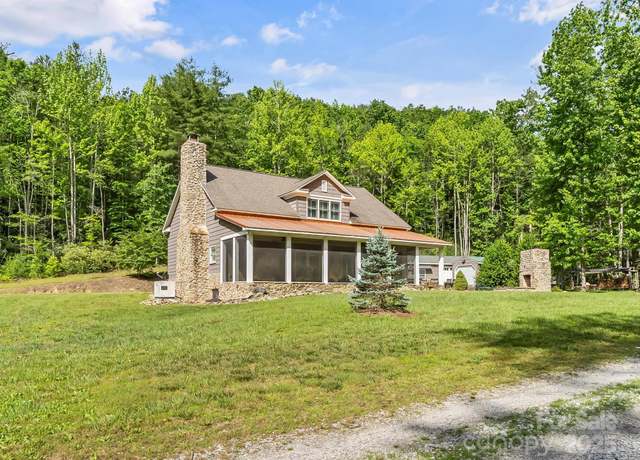 Property at 4290 Black Bear Trl, Morganton, NC 28655, 4 beds, 3.5 baths