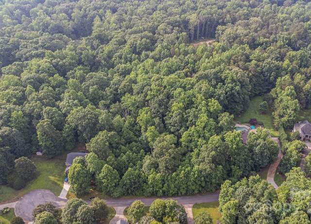 Property at 524 Shady Oaks Dr, Stanley, NC 28164