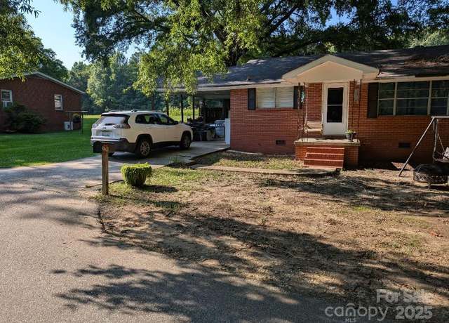 Property at 2261 Felly Ln, Lancaster, SC 29720, 2 beds, 1 bath