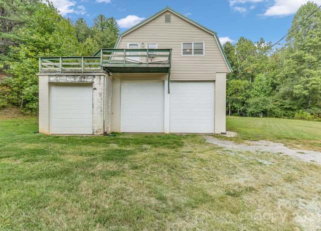 Property at 2664 Charles Teague Pl, Lenoir, NC 28645, 3 beds, 2 baths