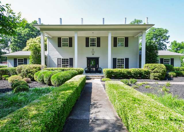 Property at 711 Yadkin St, Albemarle, NC 28001, 5 beds, 3.5 baths
