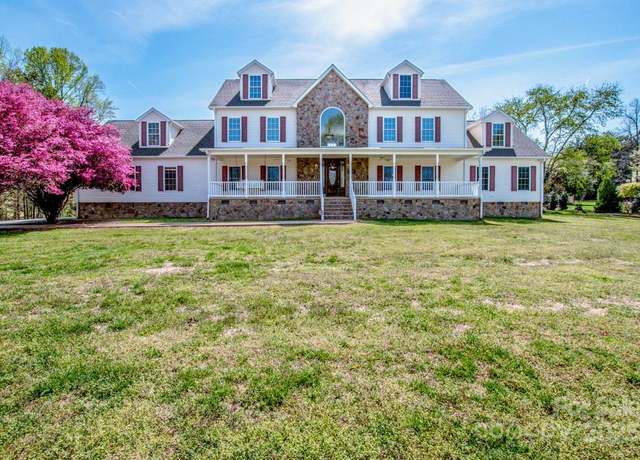 Property at 4907 White Oak Ln, Denver, NC 28037, 4 beds, 3.5 baths