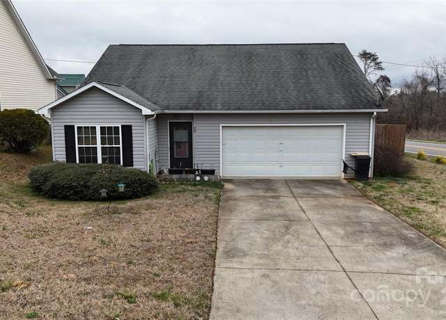 Property at 90 Elm St, Morganton, NC 28655, 3 beds, 2 baths