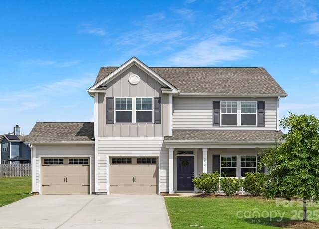 Property at 6032 Santee River Way #50, Belmont, NC 28012, 4 beds, 2.5 baths