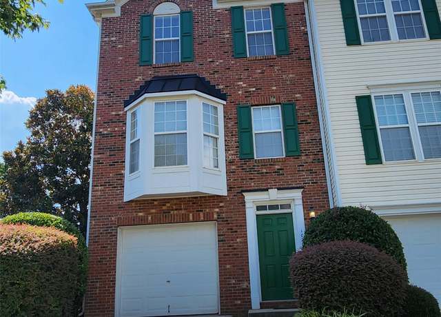 Property at 10205 Garrett Grigg Rd, Charlotte, NC 28262, 2 beds, 2.5 baths
