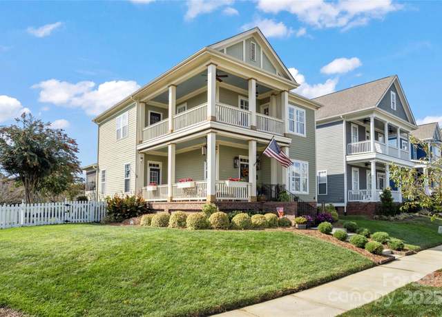Property at 15027 Northgreen Dr, Huntersville, NC 28078, 3 beds, 2.5 baths