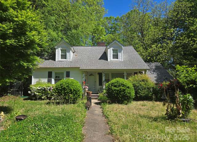 Property at 3712 Avalon Ave, Charlotte, NC 28208, 3 beds, 2 baths