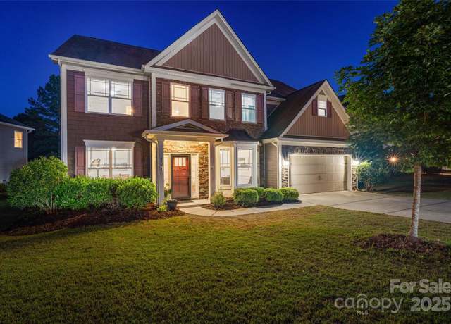 Property at 4500 Carrington Dr, Lancaster, SC 29720, 5 beds, 3 baths