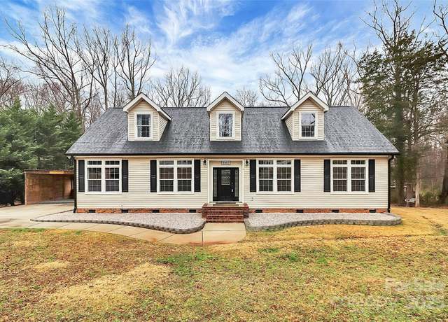 Property at 642 Brynwood Dr, Rock Hill, SC 29732, 5 beds, 3 baths