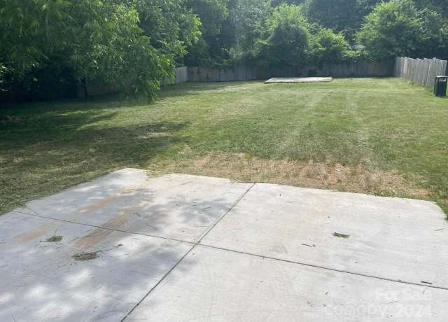 Property at 1915 Beatties Ford Rd, Charlotte, NC 28216