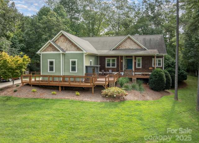 Property at 69 Merrell Rd, Leicester, NC 28748, 3 beds, 4 baths