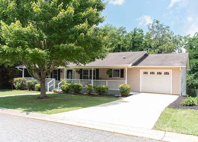 Property at 35 Sydney Ln, Asheville, NC 28806, 3 beds, 2 baths