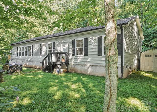 Property at 342 Hookers Gap Rd, Candler, NC 28715, 3 beds, 2 baths