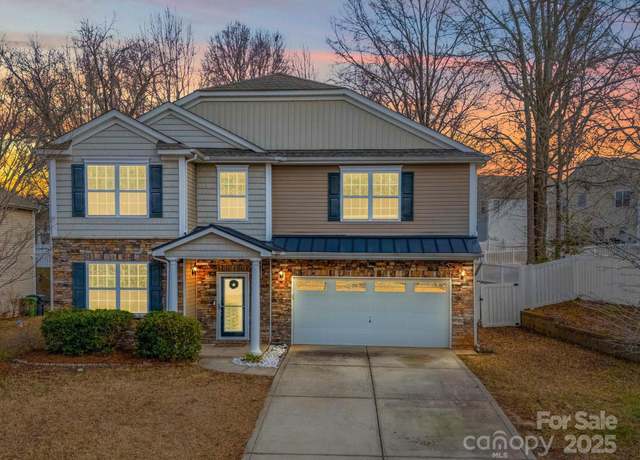 Property at 1120 Spicewood Pines Rd, Fort Mill, SC 29708, 4 beds, 2.5 baths